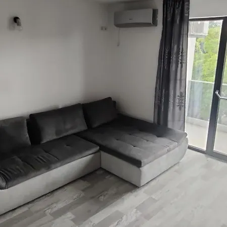 Apartment Zentrum Tower 46 *
